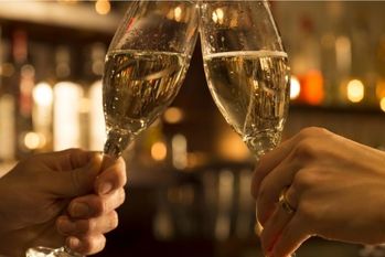 成功する経営者の人脈形成術。コミュニティやメソッドを紹介