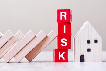 【2025年版】不動産投資の全リスク12選｜プロが教えるマンション投資失敗回避術