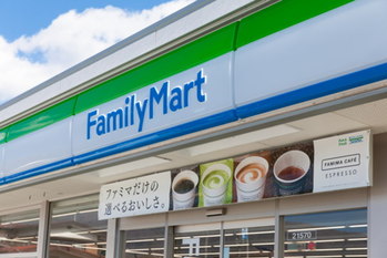 ファミリーマート,コインランドリー事業