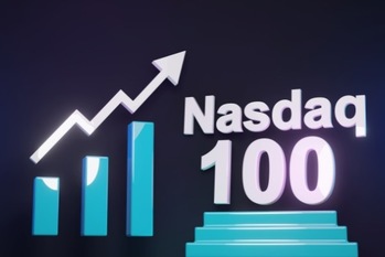 NASDAQ100とは?S&P500との違いとレバレッジ型投信のメリット・デメリットを解説