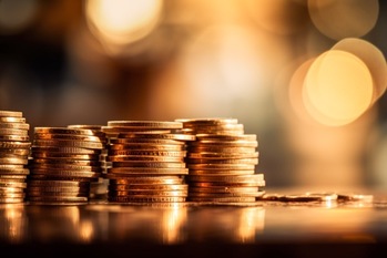 準富裕層になれる可能性が高い人の特徴と早期リタイアできる年齢を徹底解説