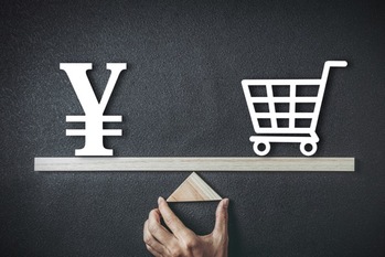 日本の財政政策に潮目の変化、超円安の収束へ追い風