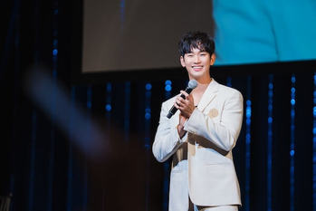 CM打ち切り、番組降板、不買運動、活動休止と巨額違約金の危機…転落する韓流トップ俳優に「絶縁ドミノ」