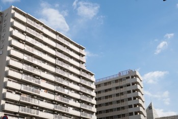 数百万円で不動産が買える？激安不動産物件の世界を案内