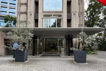 6年前の誓約破りで再燃　模倣問題で「GRL」運営会社がマッシュHDに解決金3億円支払い