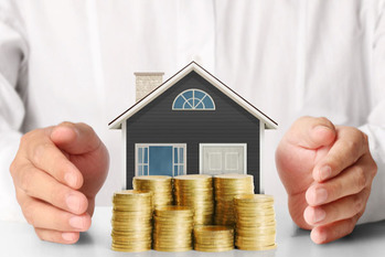 Denphumi/Shutterstock.com