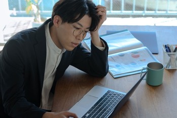 「不動産投資をやめたい」と思う理由は？ 最適な売却タイミングや流れを解説