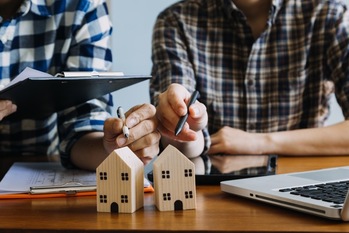 投資判断基準となる5つの指標を解説。マンション経営で注目したい指標はどれ？