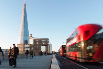 株式市場が史上最高値を更新：今回は「根拠ありの熱狂」