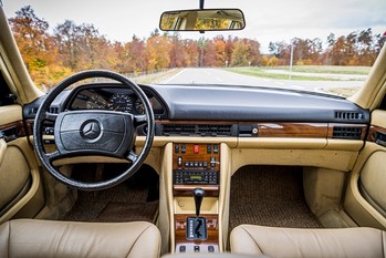 写真で見る【メルセデスSクラス内装デザイン】の変遷60年の歴史