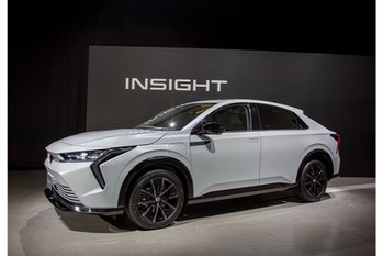 日産がNISMOヘリテージパーツとしてBNR32／BCNR33／BNR34スカイラインGT-R用の足回りパーツを復刻