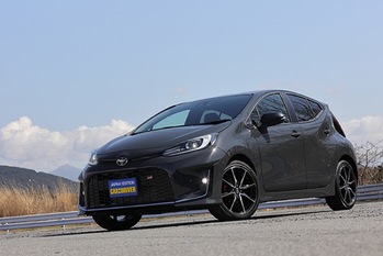 レンジローバー スポーツの新しい高性能バージョン「SV」がワールドプレミア