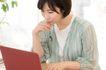 給与明細は家計管理に役立つ？見方から活用法まで解説