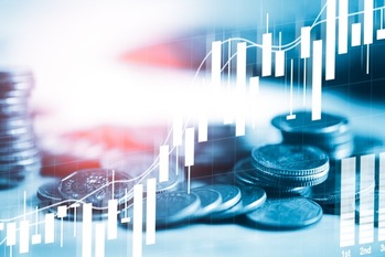 民間予想では24年末でのYCC廃止が最多