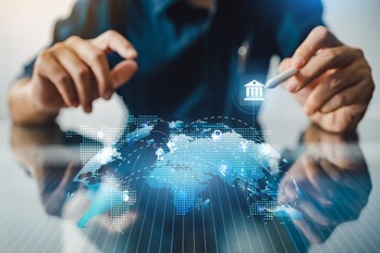 中銀資産の膨張がもたらす二つのドミナンス