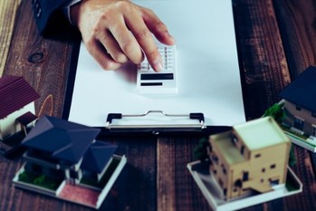 不動産投資は早い時期が良い理由。減価償却と法定耐用年数について