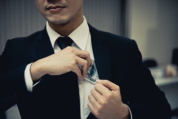 年収1,000万円,副業