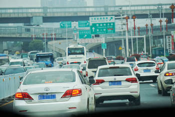 中国経済,ネット取引,中古車市場,日本車