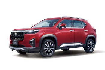 ホンダの新型コンパクトSUVの「WR-V」が発売後1カ月で月間販売計画の4倍以上となる約1万3000台の受注を記録