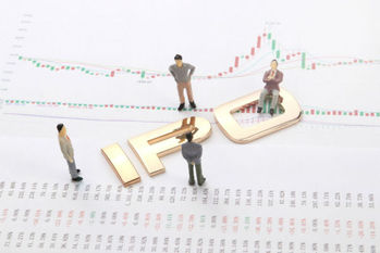 ipo,初値,つかない