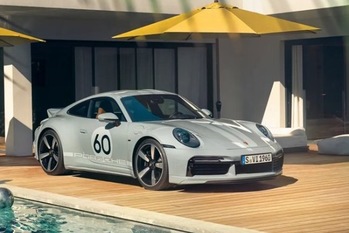 第8世代の現行ポルシェ911特別仕様車の「スポーツクラシック」がデビュー