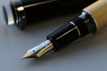 G7サミットのお土産に2度も選ばれたセーラー万年筆の秘密とは