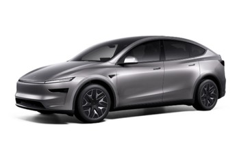 テスラ モデルYの3列シート仕様が日本上陸。車両価格は749万円～に設定