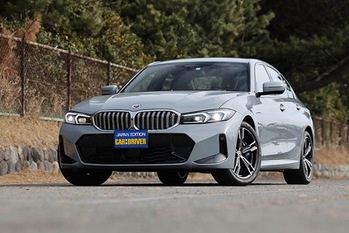 伝統のスポーティフィールを大切にしたPHEV。BMW330eの先進度