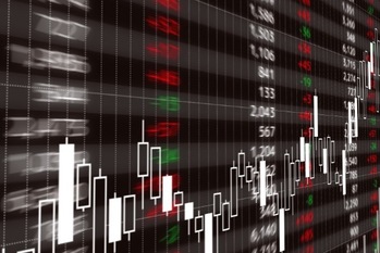 日銀の政策調整を意識して日本の超長期債はスティープ化へ