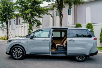 クルマのミニバンの特徴と使い勝手を解説！人気モデルも紹介