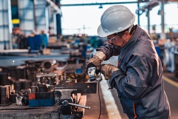 製造業のやりがいとは?向いている人・向かない人の特徴