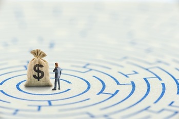 金持ち父さんが重視する「収入の種類」経済的自由を得るための思考法とは？