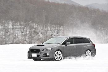 長距離試乗1200km超え！プロカメラマンの愛車 初代レヴォーグで体感した圧雪路・氷上におけるネクセンタイヤ「WINGUARD ice2」の実力