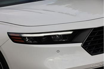 ホンダ「アコード」をプロが試乗レビュー スポーティかつ高級感ある実用性満点のセダン