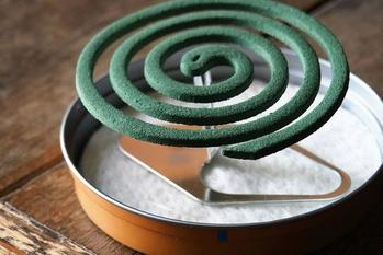 ”蚊”に刺されて一番嫌な場所1位は？"最も効果が高い"と感じる「蚊除け対策」について200人に聞きました！