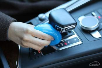 【ズボラの味方】「片手でサッと！面倒な車内掃除をスライムで解決！」【楽しく綺麗に】