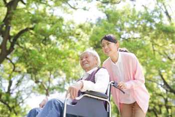 介護,お金,借りる