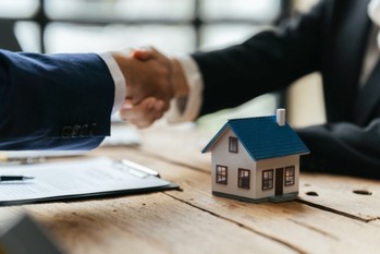 不動産投資を相談するならどこがベスト？相談先別のメリット・デメリット