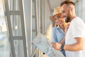 ホテル・観光・旅行業界のオーナー社長へのドアノックに活用できる業界ニュース10選