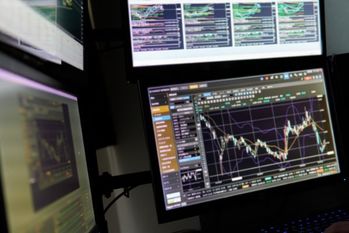 fx,相対取引,市場取引,違い