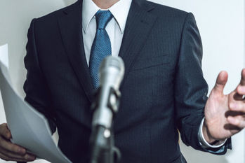 自分の話を相手に聞いてもらうためのAREA話法とは