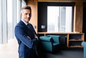 会社員,資産１億円