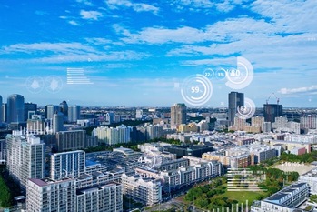 上昇続くマンション価格、高所得層需要や投機規制が今後のカギ