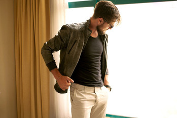 旬顔,ジャケット