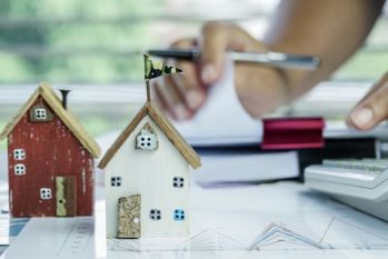 金利低下,不動産投資