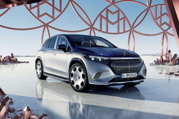 初のSUV電気自動車が登場　「メルセデス・マイバッハ EQS 680 SUV」発売