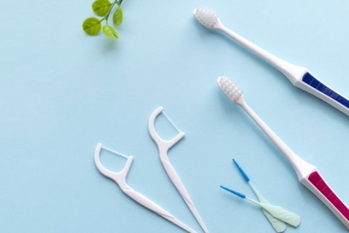 暗黙の口元マナー,生澤右子