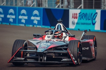 フォーミュラE東京大会開催！2024年3月30日、東京ビッグサイト周辺が舞台