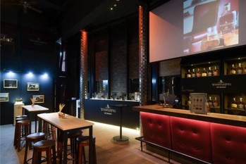 ライ・ウイスキー「ホイッスルピッグ」とは｜日本初上陸の「ザ・ボスホッグ」を紹介