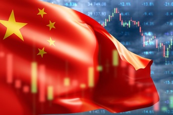 中国の25年成長率は4％後半に、追加経済対策の観測も浮上